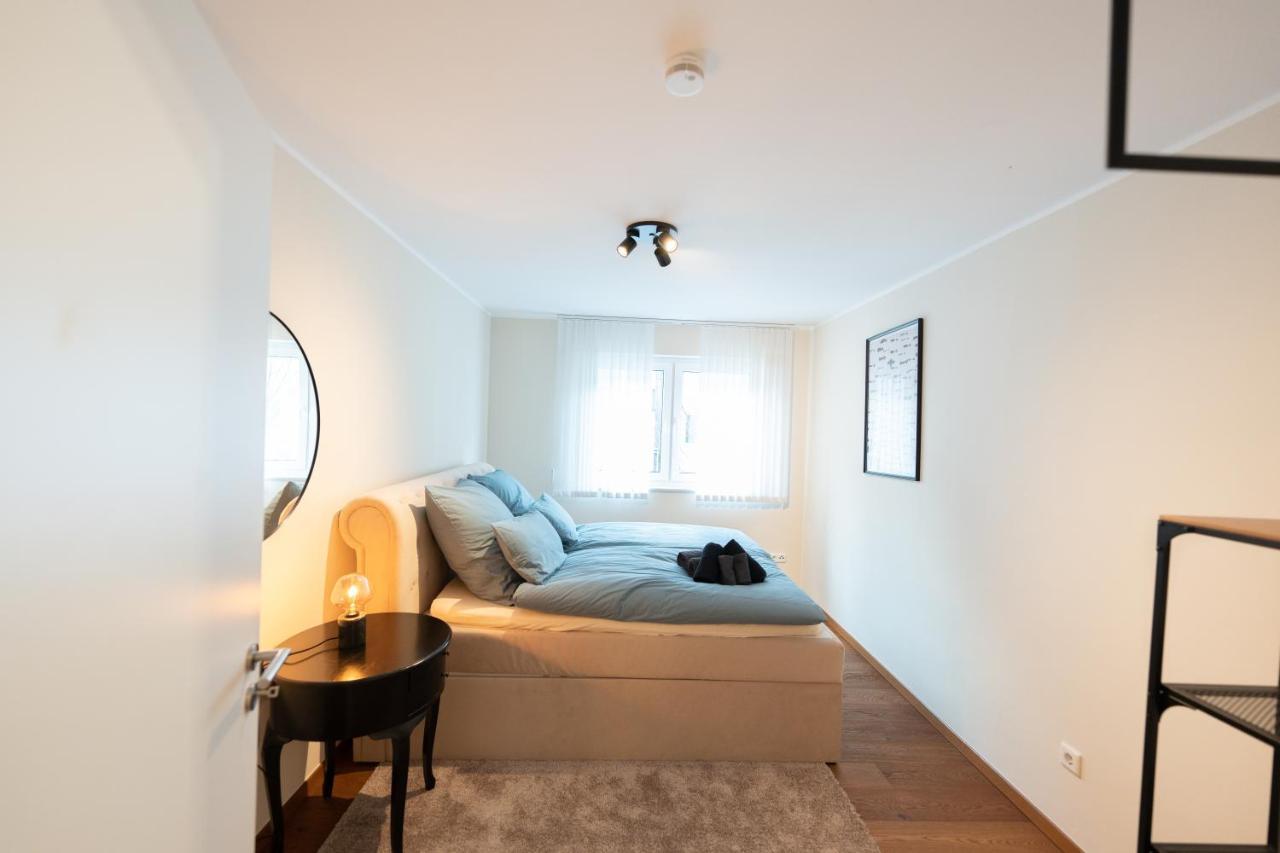 -Zentrale Wohnung-Balkon-Desingerkueche- Bielefeld Eksteriør billede