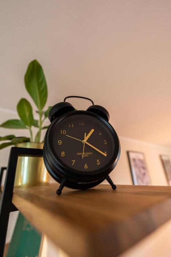 -Zentrale Wohnung-Balkon-Desingerkueche- Bielefeld Eksteriør billede